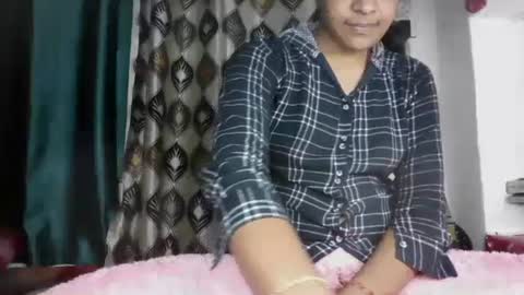 Snapshot of hotnsweetindian chatting on January 19, 1:55 pm lola online show from January 19, 1:55 pm