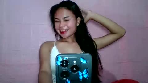 Snapshot of hotpink4u chatting on December 6, 12:49 pm hotpink4u online show from December 6, 12:49 pm