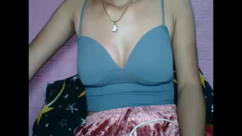 Snapshot of hotpink4u chatting on January 29, 4:05 am hotpink4u online show from January 29, 4:05 am