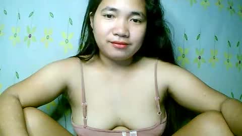 hotpussy_lipsxx69 online show from December 20, 2:51 am