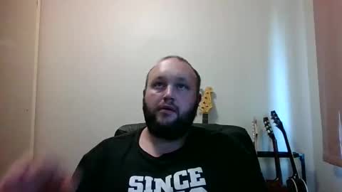 Snapshot of hotrodder323 chatting on March 1, 8:23 am hotrodder323 online show from March 1, 8:23 am