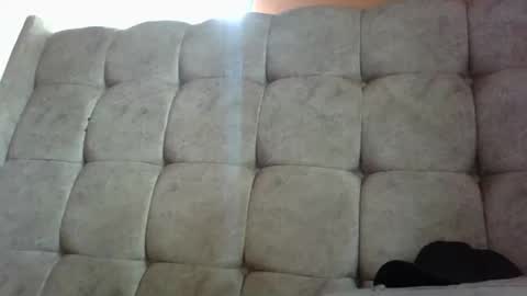 Snapshot of hotshadowx chatting on April 11, 6:18 am hotshadowx online show from April 11, 6:18 am