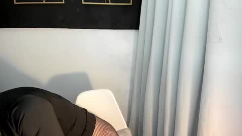 STELLA online show from October 16, 8:21 pm