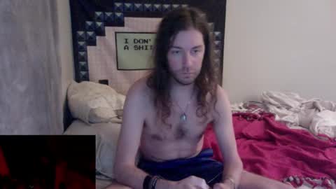 Snapshot of hott25guy chatting on March 7, 8:23 am hott25guy online show from March 7, 8:23 am