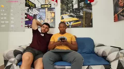 hott_asses online show from December 23, 6:27 pm