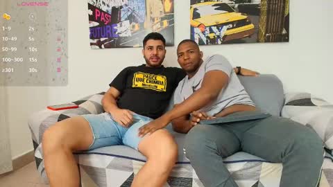 hott_asses online show from December 28, 1:28 pm