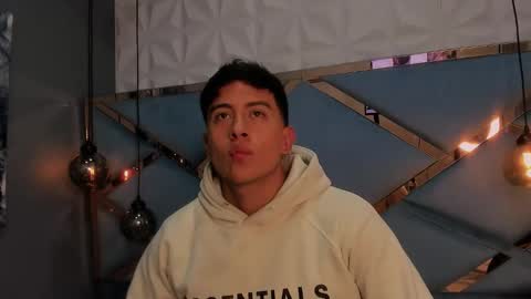 Snapshot of hott_boyy__ chatting on November 9, 11:30 am hott_boyy__ online show from November 9, 11:30 am