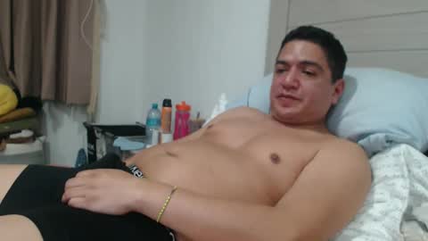 Snapshot of hott_mexican chatting on November 23, 5:07 am YAYO online show from November 23, 5:07 am