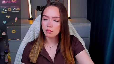 hello Im Eva online show from April 1, 5:30 am