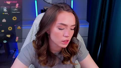 hello Im Eva online show from April 11, 7:45 am