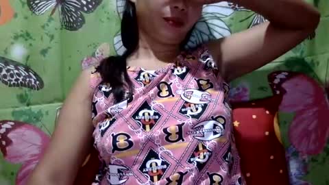 Snapshot of hottest_jenny37 chatting on June 11, 2:59 pm jenny online show from June 11, 2:59 pm