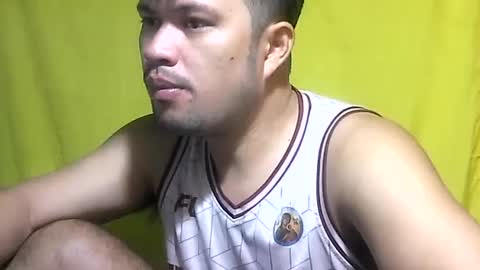 Snapshot of hottestpinoy2323 chatting on July 28, 12:01 pm HottestPinoy32 online show from July 28, 12:01 pm