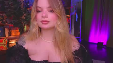 Snapshot of hottie_jane chatting on November 1, 3:58 pm Jane online show from November 1, 3:58 pm