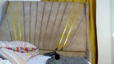 hottie_mammy online show from June 23, 1:42 pm