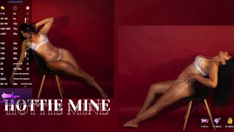 Snapshot of hottie_mine_ chatting on February 1, 10:44 pm 2pm - 9pm GMT-5 online show from February 1, 10:44 pm
