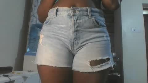 Snapshot of hottie_vera chatting on October 18, 8:53 pm vera online show from October 18, 8:53 pm