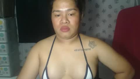 hottiebarbie28 online show from April 7, 2:17 pm