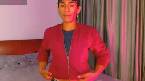 stiven online show from December 1, 7:24 am