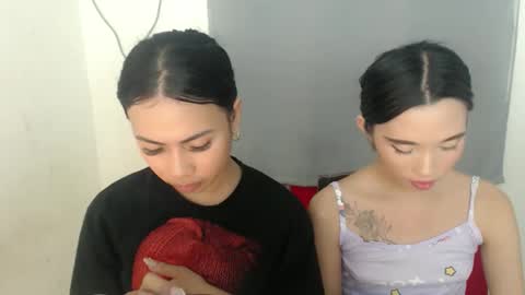 Snapshot of hottiescummerx chatting on October 16, 10:49 am N I C A online show from October 16, 10:49 am