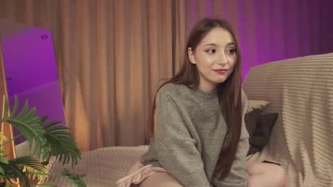 hottpeachh online show from October 9, 5:22 pm