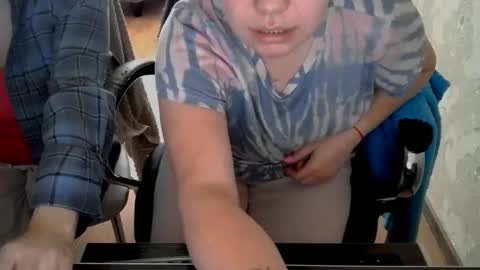 Snapshot of hotty_mary chatting on February 27, 8:58 am Mary online show from February 27, 8:58 am