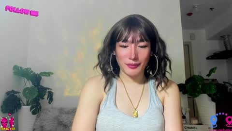 crishinahotty online show from January 27, 6:09 am