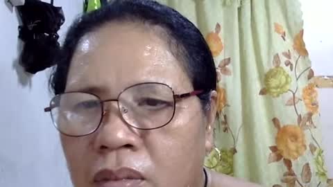 Snapshot of hottycrissy4u chatting on June 21, 9:23 am hottycrissy4u online show from June 21, 9:23 am