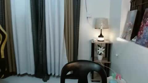 THALIE online show from February 3, 6:40 am