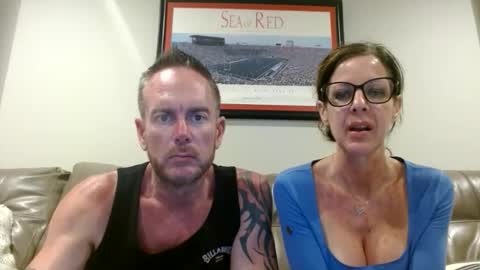 Hotwifehotlife01 online show from June 6, 11:53 pm