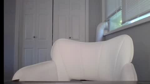 hotwifelili online show from July 8, 10:47 pm