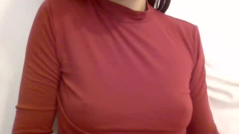 Hotwixx online show from December 27, 5:37 pm