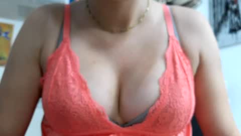 Hotwixx online show from July 12, 7:32 am