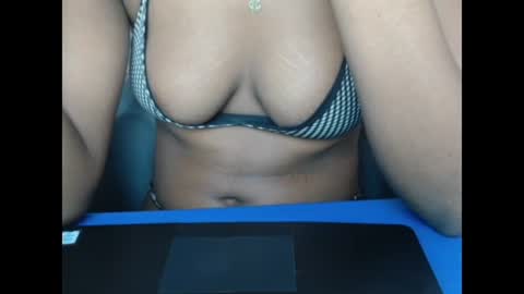hotxxebony online show from May 14, 12:17 am
