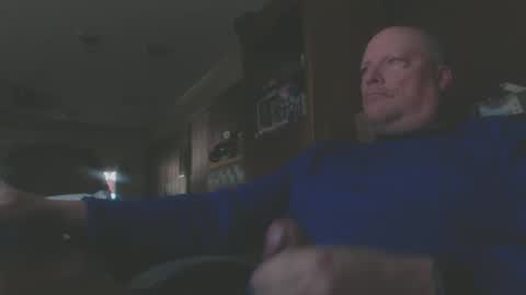 Snapshot of howardtheduc chatting on January 6, 12:35 pm Howard817 online show from January 6, 12:35 pm