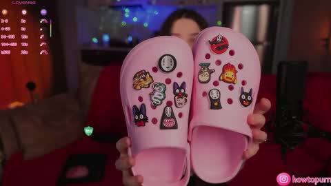 Mia online show from January 6, 5:16 pm