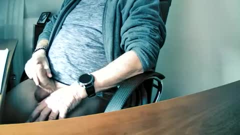 Peter online show from December 21, 10:39 pm