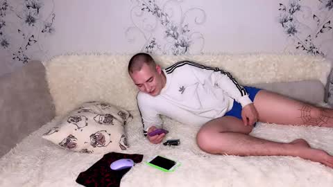 SamNelly online show from November 7, 6:08 pm