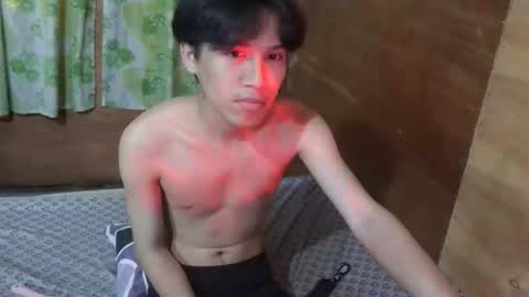 Snapshot of hrdfvcker_james chatting on May 31, 7:15 pm hrdfvcker_james online show from May 31, 7:15 pm