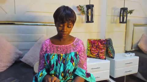 Snapshot of huddah_cam chatting on February 27, 11:31 am huddah online show from February 27, 11:31 am