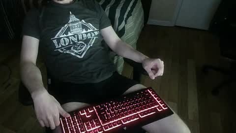 hufflepuff420 online show from April 2, 10:29 pm