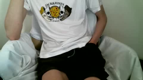 Keanu online show from March 1, 1:24 pm