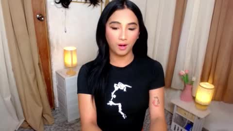 drea  online show from October 23, 9:52 am