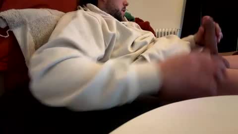 hugecock222947340 online show from April 16, 3:57 pm