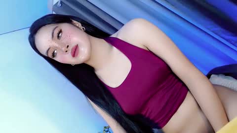 Yhanie online show from April 1, 12:11 am