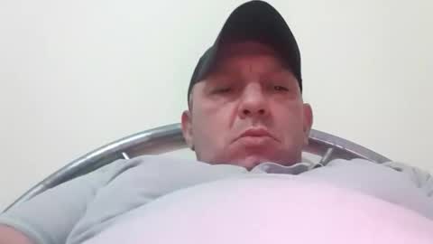 Snapshot of hugecummer10 chatting on January 10, 4:53 pm hugecummer10 online show from January 10, 4:53 pm