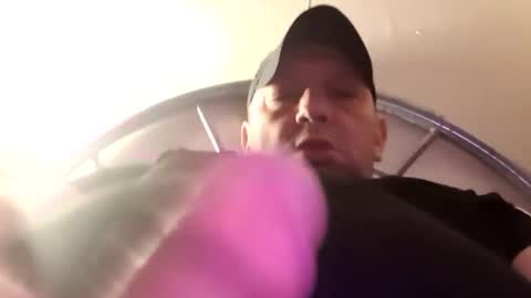 Snapshot of hugecummer10 chatting on January 12, 1:55 am hugecummer10 online show from January 12, 1:55 am