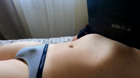 HugeCumshots online show from October 9, 10:08 pm