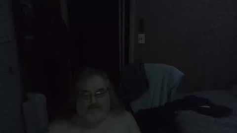 lonely huggy bear online show from April 13, 9:59 am