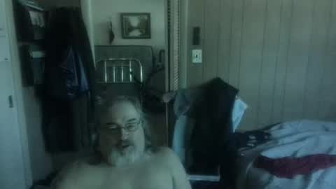 lonely huggy bear online show from June 17, 2:07 pm