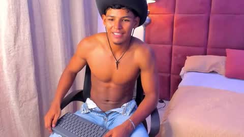 Hugo Cano online show from October 29, 11:39 pm